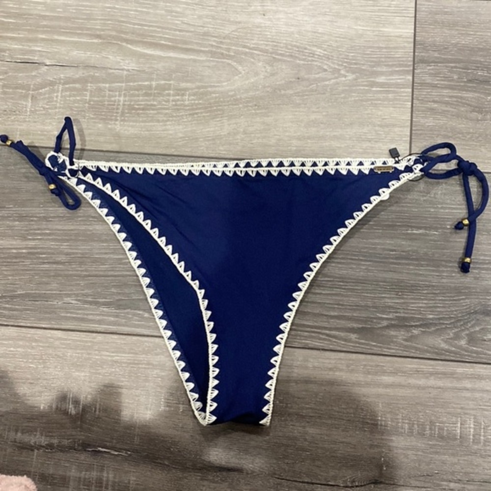 NWOT! Banana Moon Navy Bikini Bottom‎
